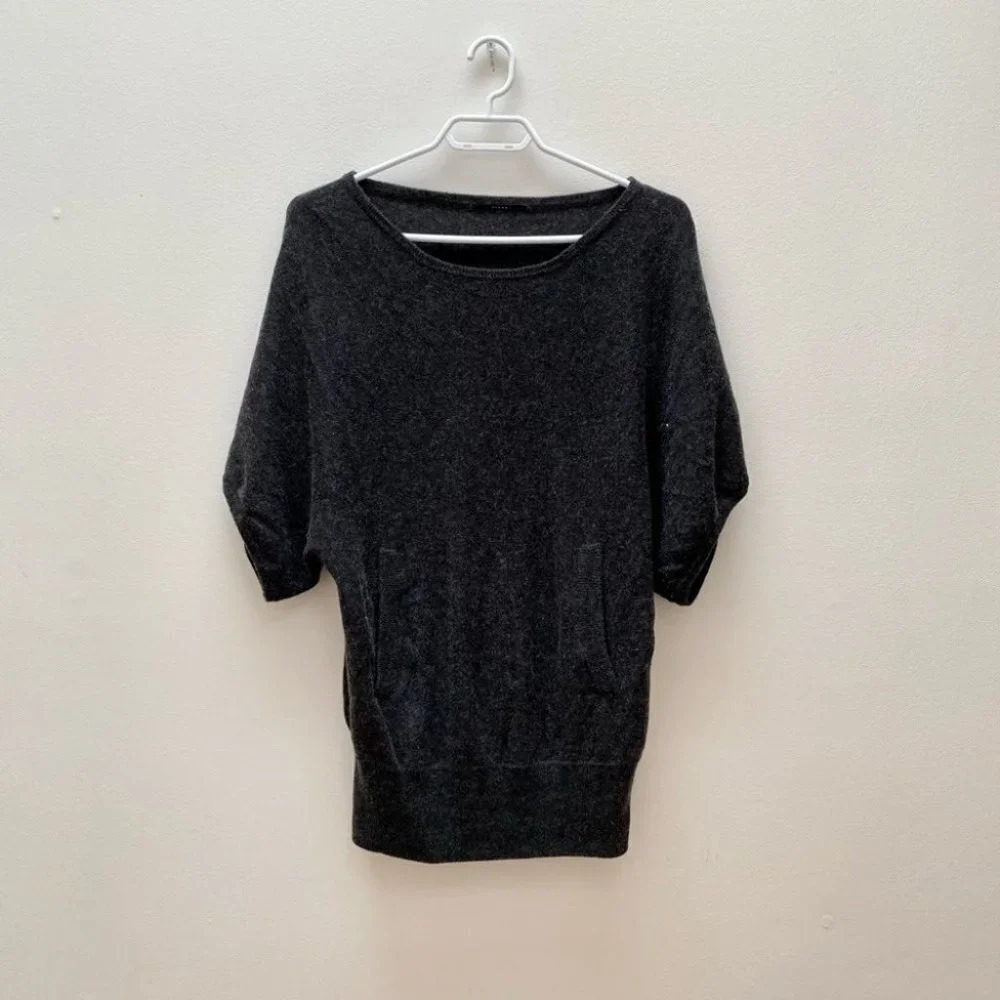 Vionni - Dark Grey Cashmere & Silk Dropped Shoulder Sweater